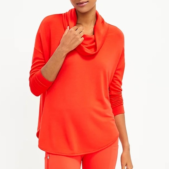 Lou & Grey LOFT Signaturesoft Cowl Neck LIKE NEW CHERRY RED Tunic Top L - Picture 3 of 8